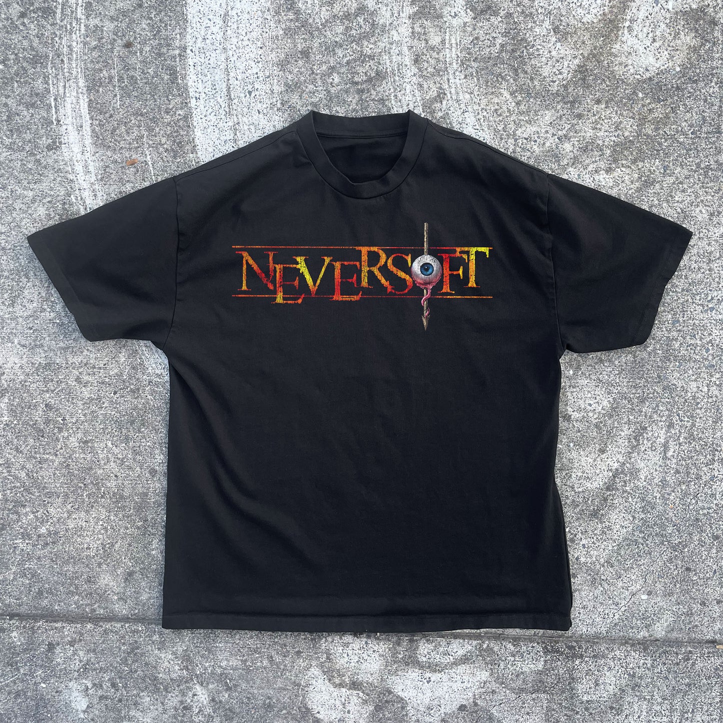 NEVERS0FT Vintage Heavyweight Tee